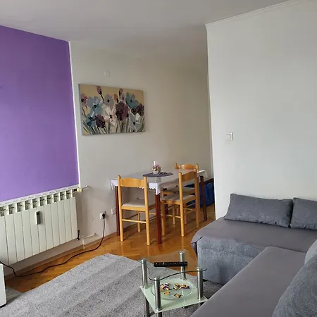 Stefani Apartament *